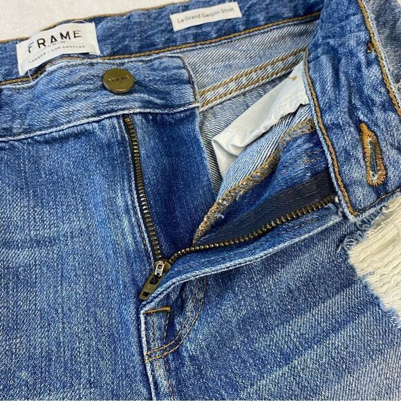 FRAME DISTRESSED DENIM SHORTS    LE GRAND GARÇON SHORT - Picture 4 of 7